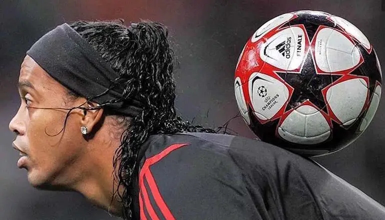 soccer players wearing headband