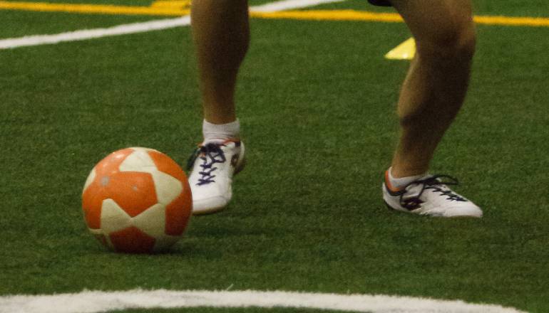 indoor soccer shoes for turf grass